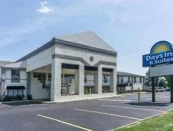 Days Inn By Wyndham Columbus East Airport