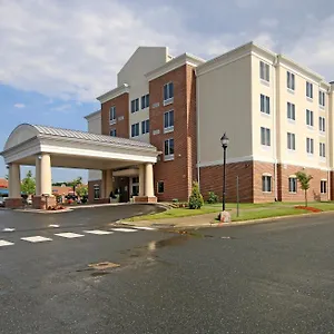 holiday-inn-express-suites-charlotte-north-hotel.1sthotelscharlotte.com/